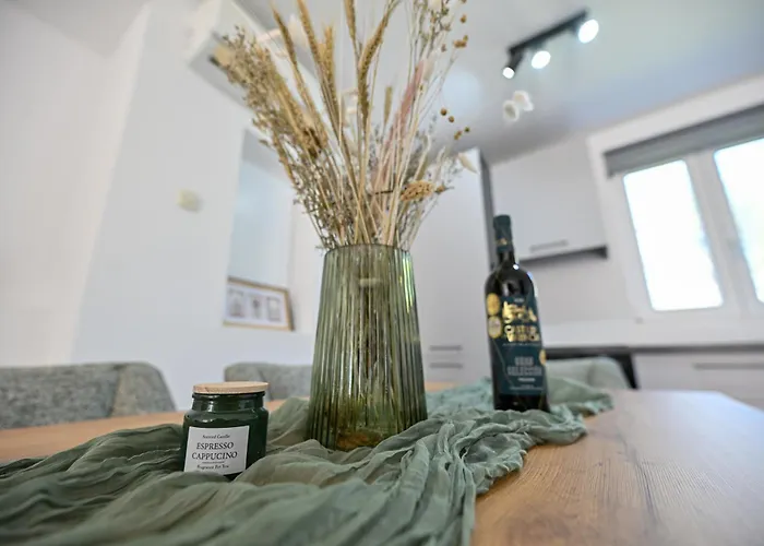 Punta 别墅 Sukošan